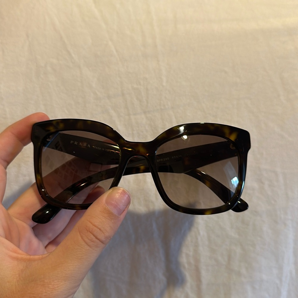 Prada never worn sunglasses